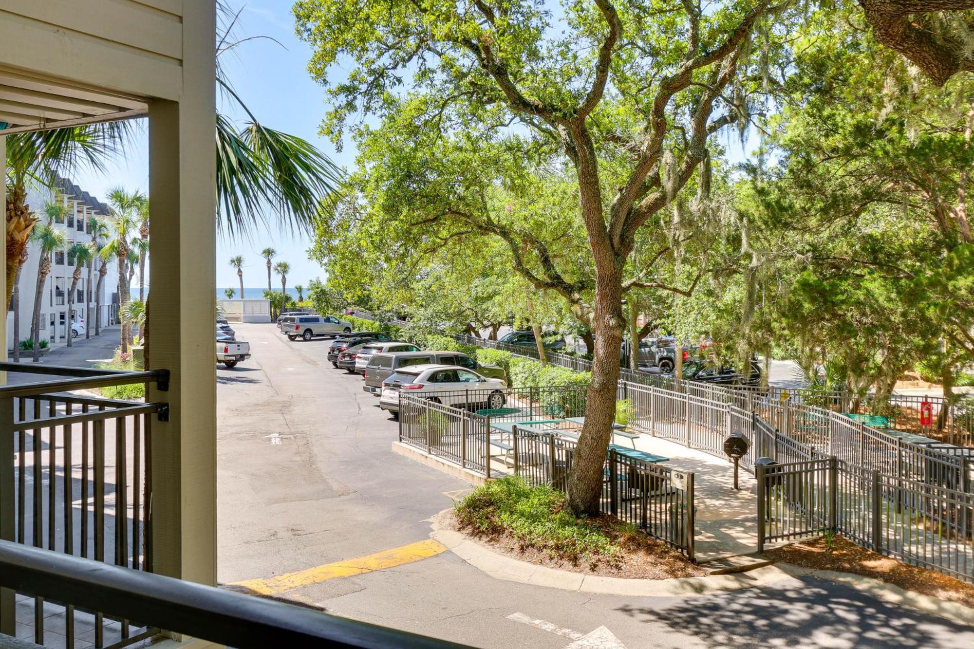 Hilton Head Gem Walk To Coligny Plaza And Beach! Hilton Head Island Exterior photo